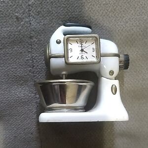 Timex White and Silver Kitchen Timer